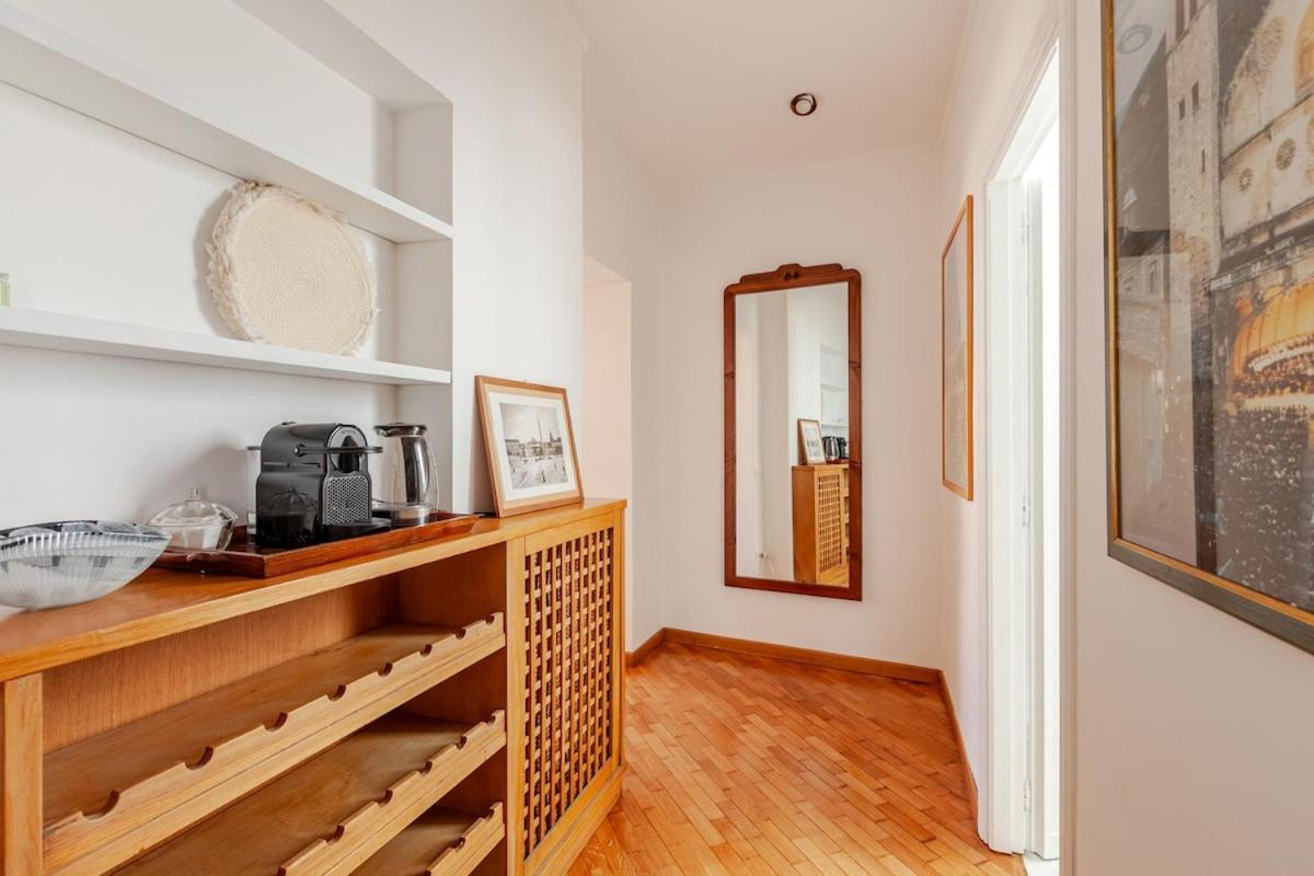 Luxury Penthouse With Terrace By Spanish Steps Appartamento
